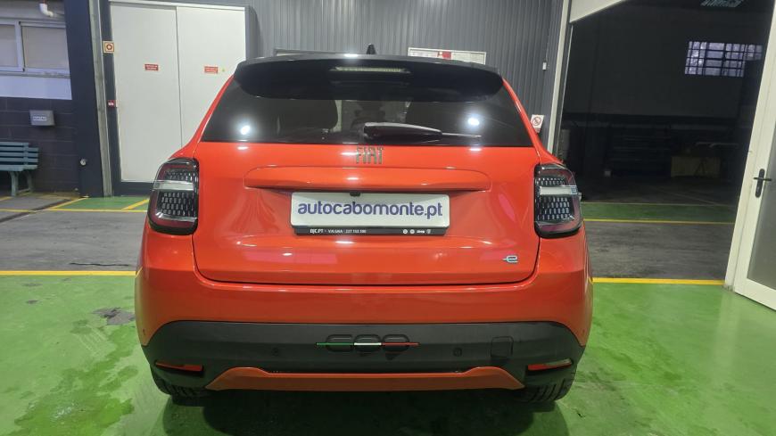 Fiat 600e - Auto Cabomonte Compra e Venda de Salvados