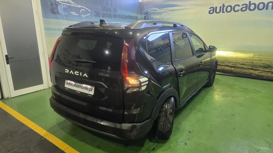 Dacia Jogger 1.0 ECO Extreme Bi-Fuel 7 lugares - Auto Cabomonte Compra e Venda de Salvados