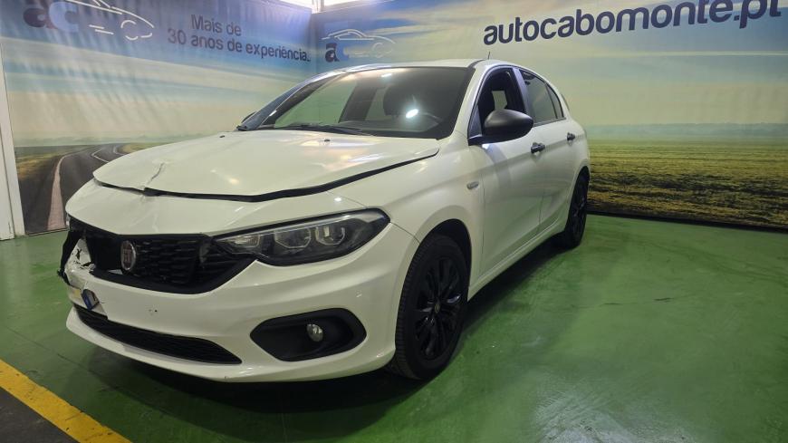 Fiat Tipo Street 1.3 M-Jet - Auto Cabomonte Compra e Venda de Salvados