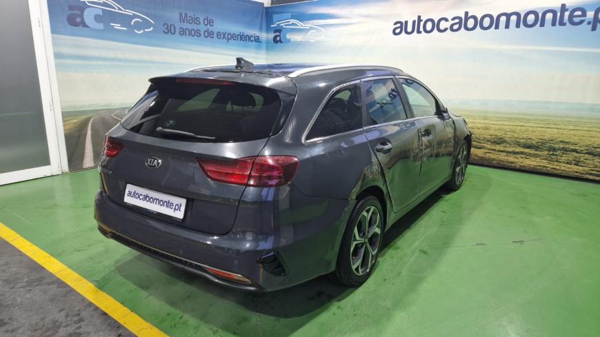 Kia Ceed SW 1.0 T-GDI - Auto Cabomonte Compra e Venda de Salvados