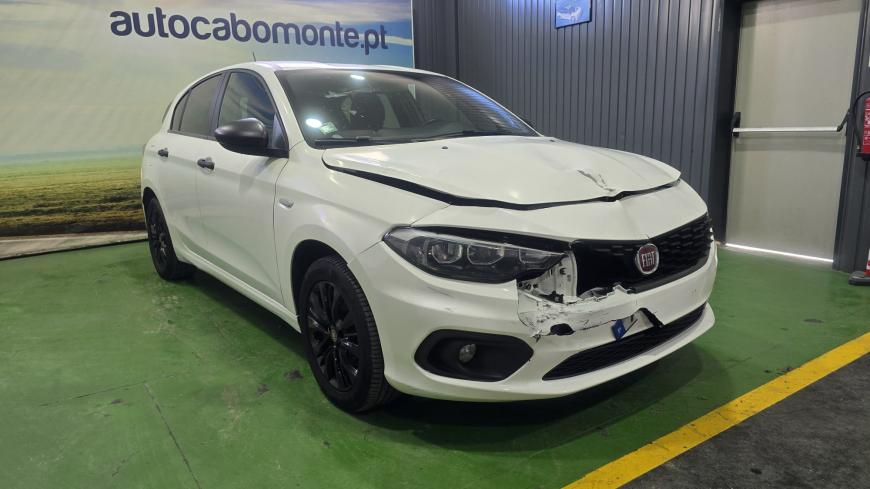 Fiat Tipo Street 1.3 M-Jet - Auto Cabomonte Compra e Venda de Salvados