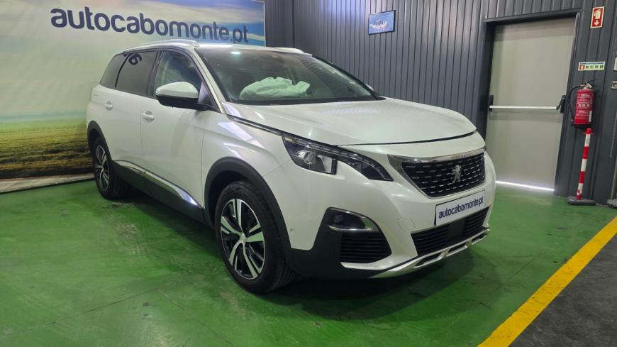 Peugeot 5008 1.2 Puretech ALLURE - Auto Cabomonte Compra e Venda de Salvados