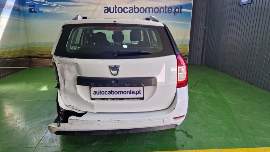 Dacia Logan MCV 0.9 Confort - Auto Cabomonte Compra e Venda de Salvados