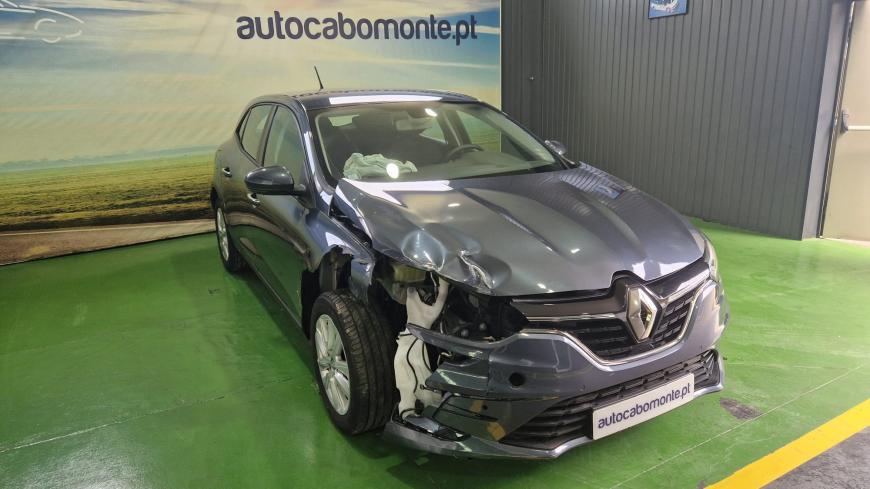 Renault Megane 1.6 E-Tech PLUG-IN  - Auto Cabomonte Compra e Venda de Salvados