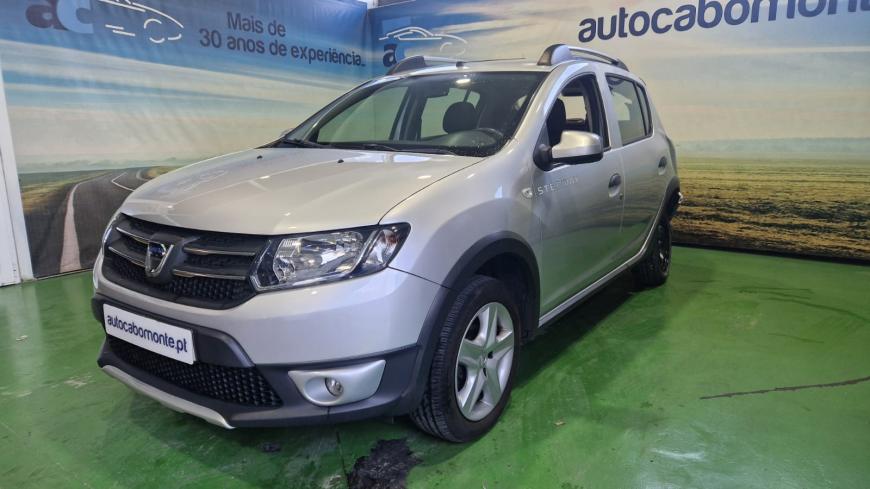 Dacia Sandero Stepway 0.9 TCE - Auto Cabomonte Compra e Venda de Salvados