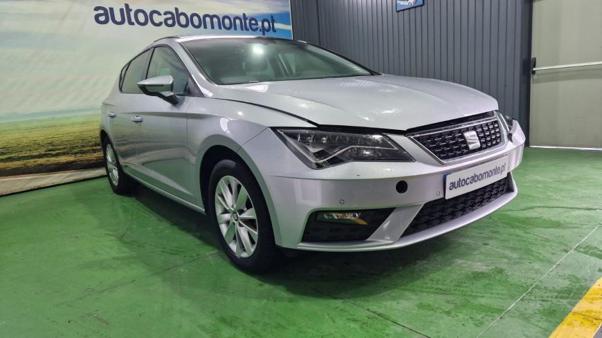 Seat Leon 1.0 TSI  - Auto Cabomonte Compra e Venda de Salvados