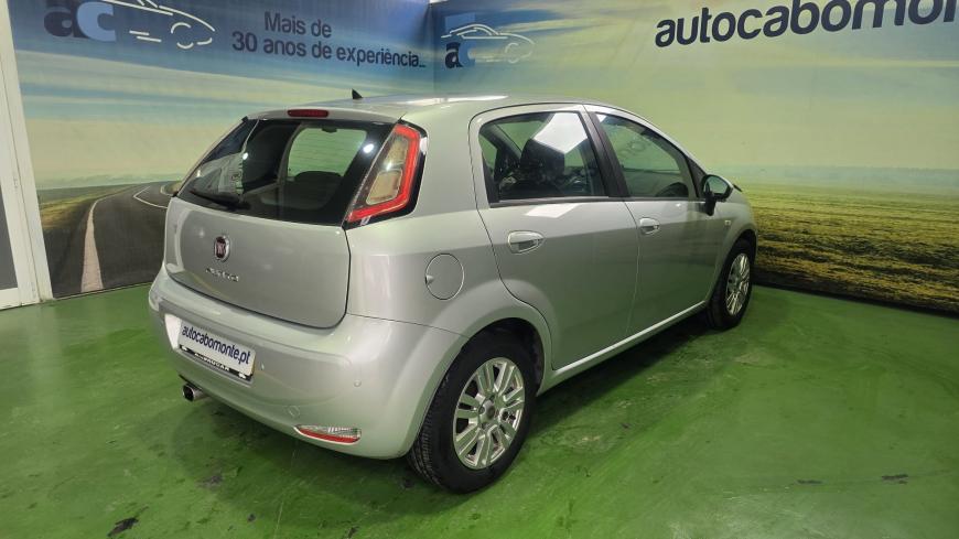 Fiat Punto 1.3 M-JET - Auto Cabomonte Compra e Venda de Salvados