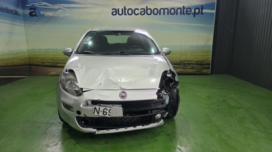 Fiat Punto 1.3 M-JET - Auto Cabomonte Compra e Venda de Salvados