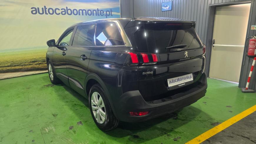 Peugeot 5008 1.2 Puretech 7 lugares - Auto Cabomonte Compra e Venda de Salvados