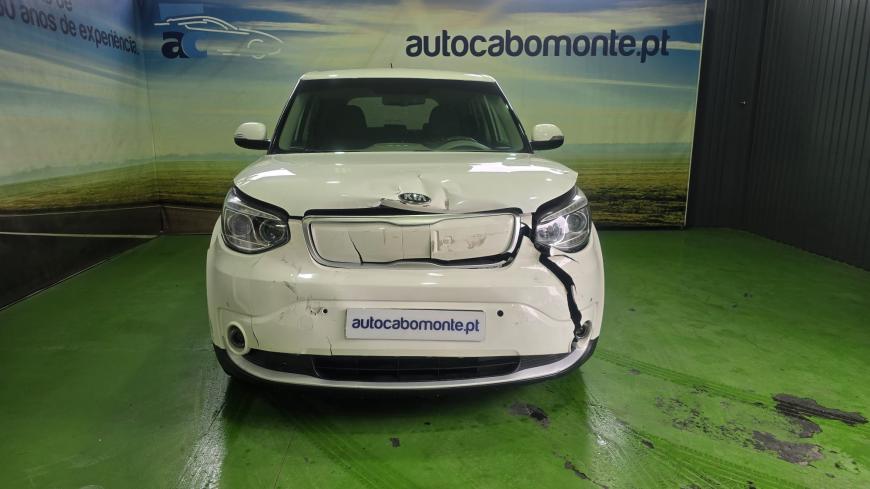 Kia e-Soul  - Auto Cabomonte Compra e Venda de Salvados