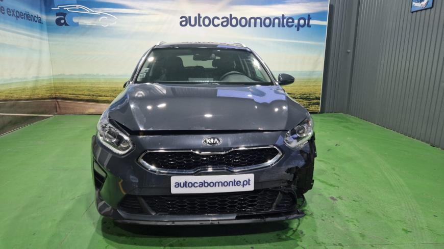 Kia Ceed SW 1.0 T-GDI - Auto Cabomonte Compra e Venda de Salvados