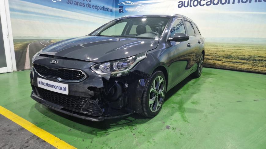 Kia Ceed SW 1.0 T-GDI - Auto Cabomonte Compra e Venda de Salvados