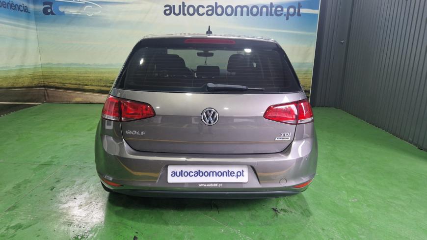 Volkswagen Golf 1.6 TDI - Auto Cabomonte Compra e Venda de Salvados