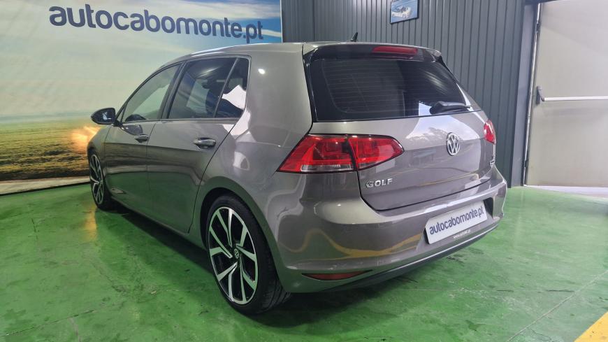 Volkswagen Golf 1.6 TDI - Auto Cabomonte Compra e Venda de Salvados