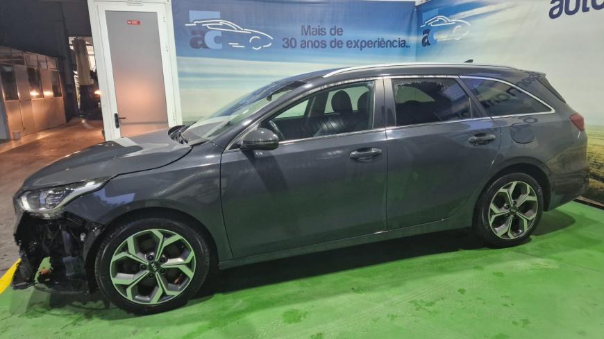 Kia Ceed SW 1.0 T-GDI - Auto Cabomonte Compra e Venda de Salvados