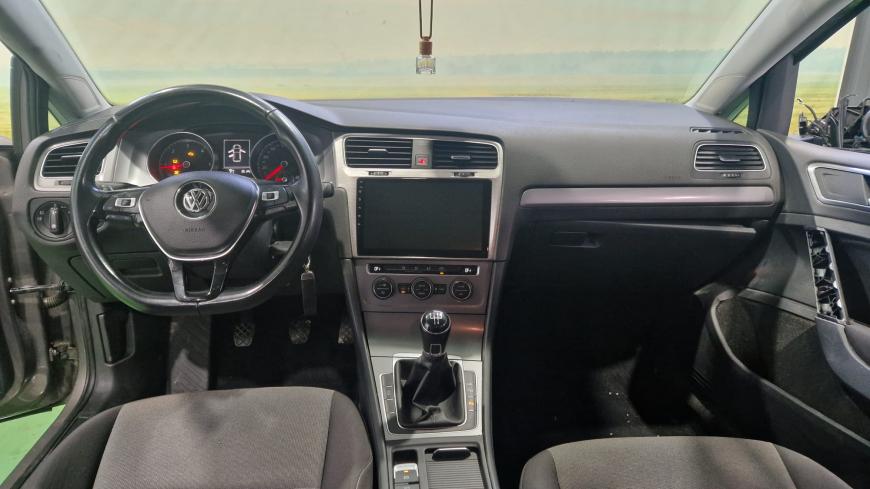 Volkswagen Golf 1.6 TDI - Auto Cabomonte Compra e Venda de Salvados