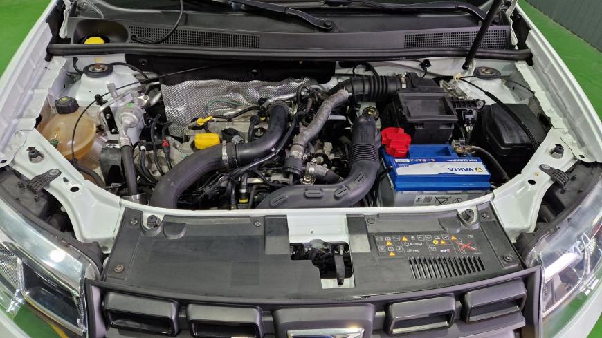 Dacia Logan 0.9 TCE Confort - Auto Cabomonte Compra e Venda de Salvados