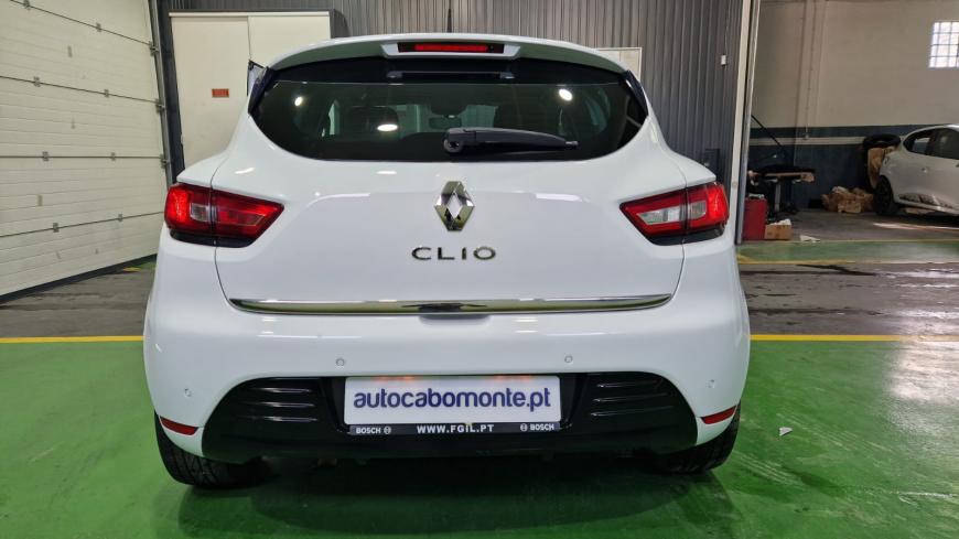 Renault Clio 0.9 - Auto Cabomonte Compra e Venda de Salvados